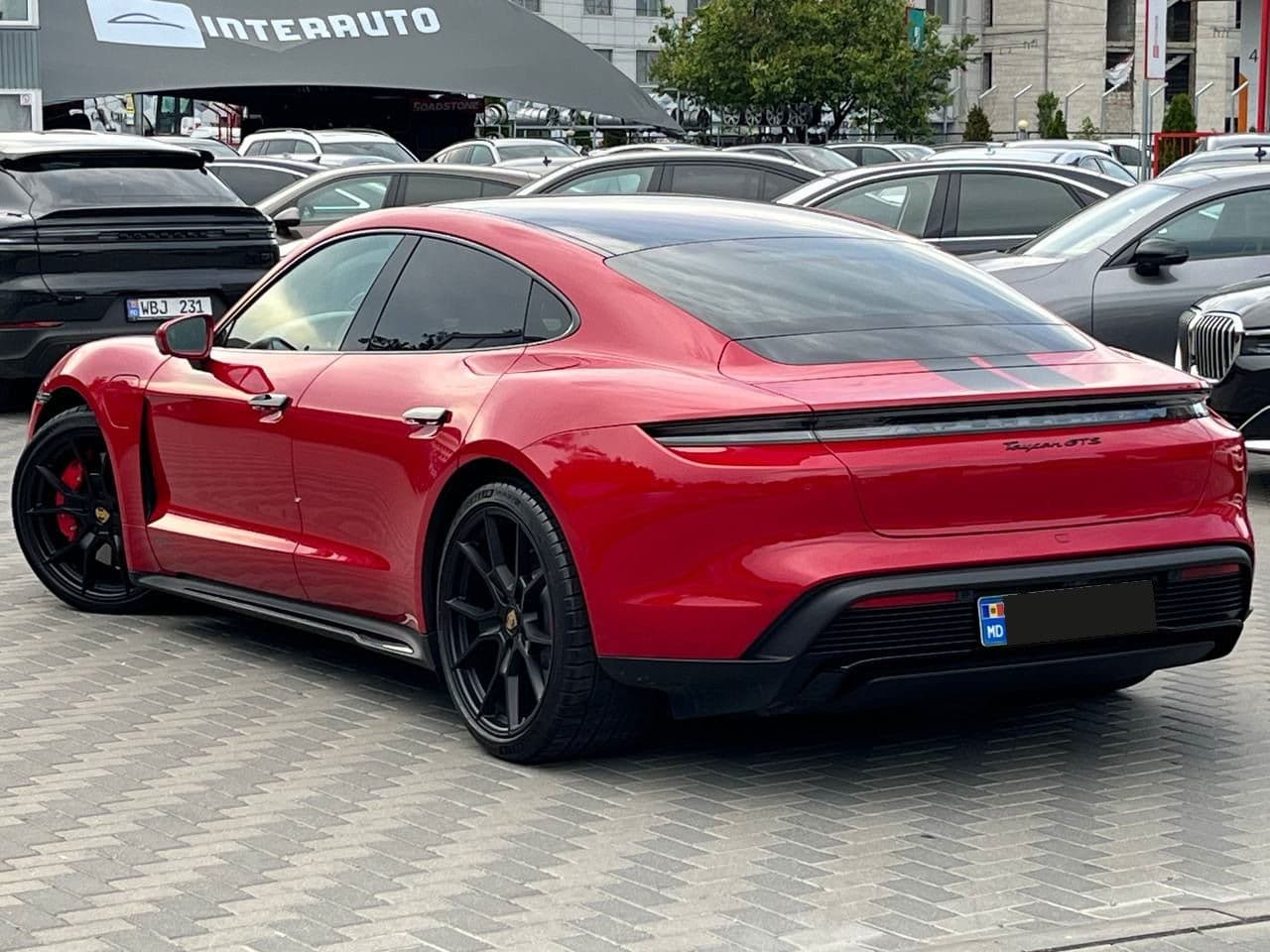 2022 Porsche Taycan GTS — Miniatură 4