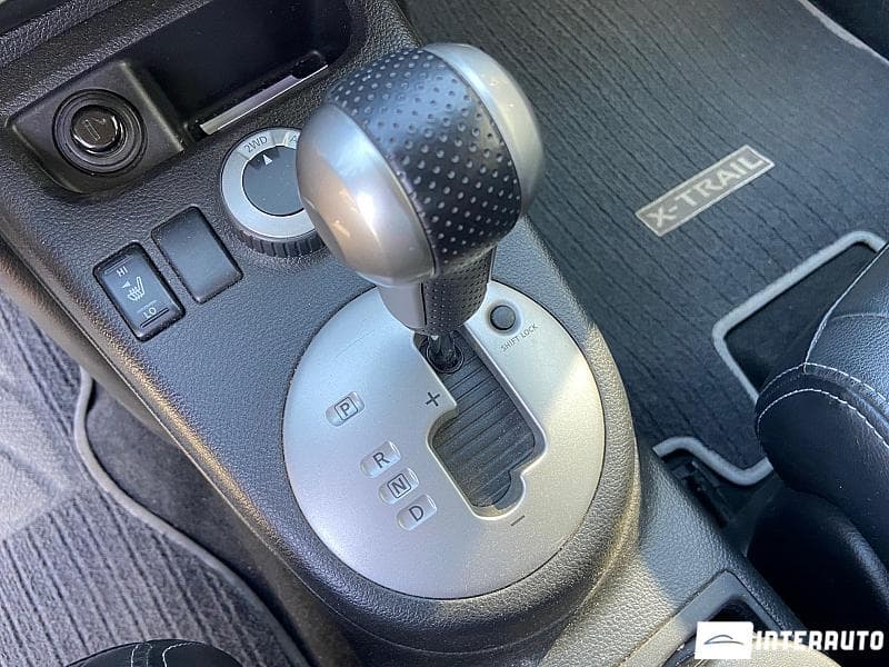2010 Nissan X-Trail — Miniatură 9
