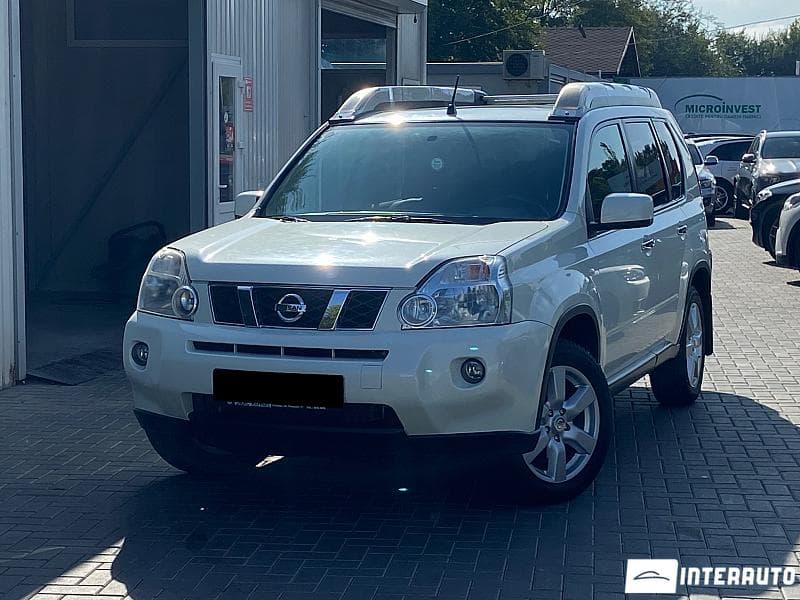 2010 Nissan X-Trail — Miniatură 2