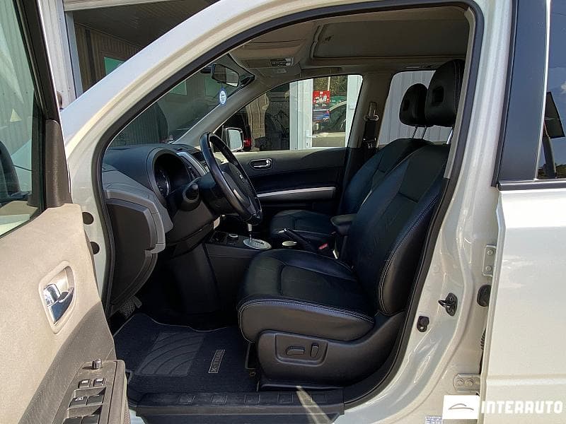 2010 Nissan X-Trail — Miniatură 5