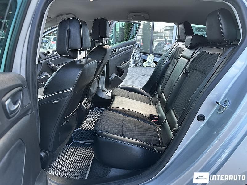 2019 Renault Megane — Miniatură 18