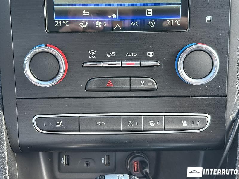 2019 Renault Megane — Miniatură 11