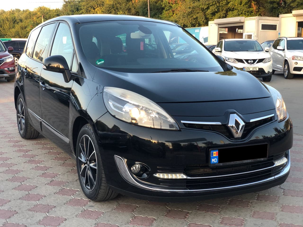 2012 Renault Grand Scenic — Miniatură 2