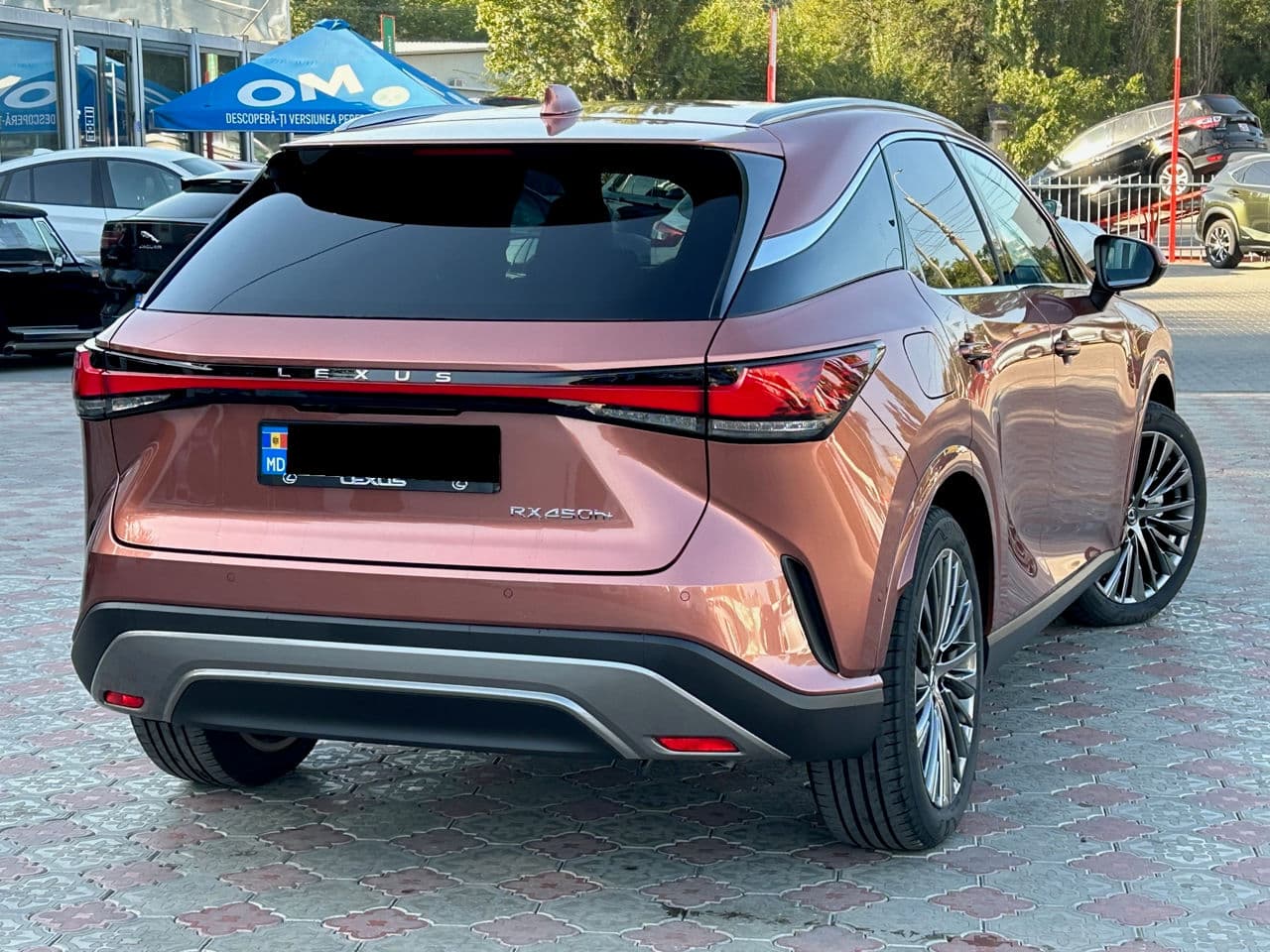 Lexus RX 450h 2023 — Миниатюра 3