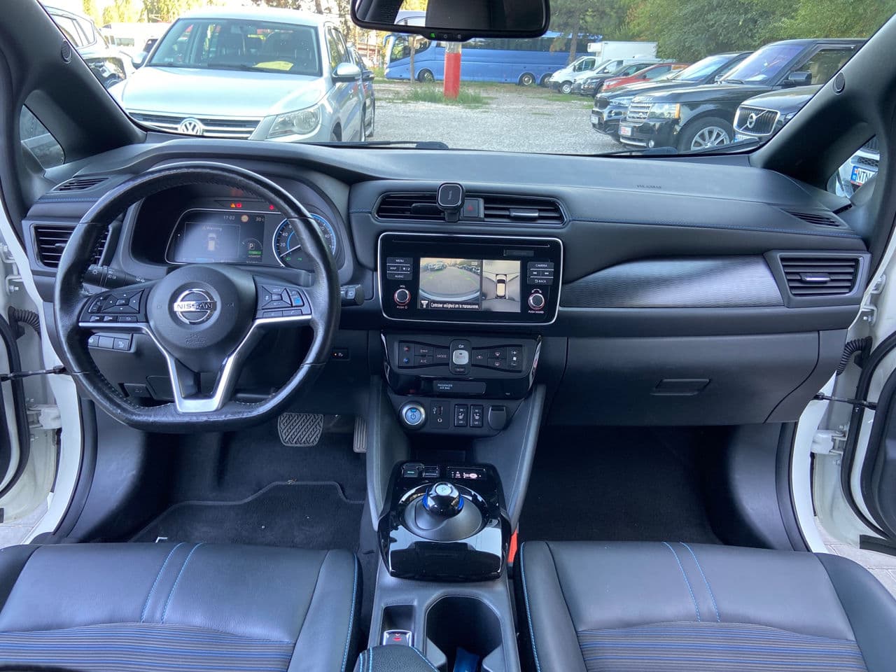 2018 Nissan Leaf — Miniatură 16
