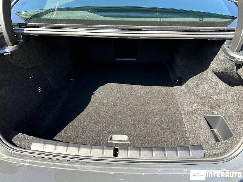 BMW i7 XDrive60 2023 — Миниатюра 24