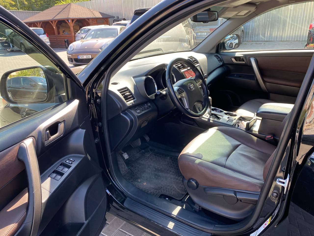 2011 Toyota Highlander — Miniatură 5