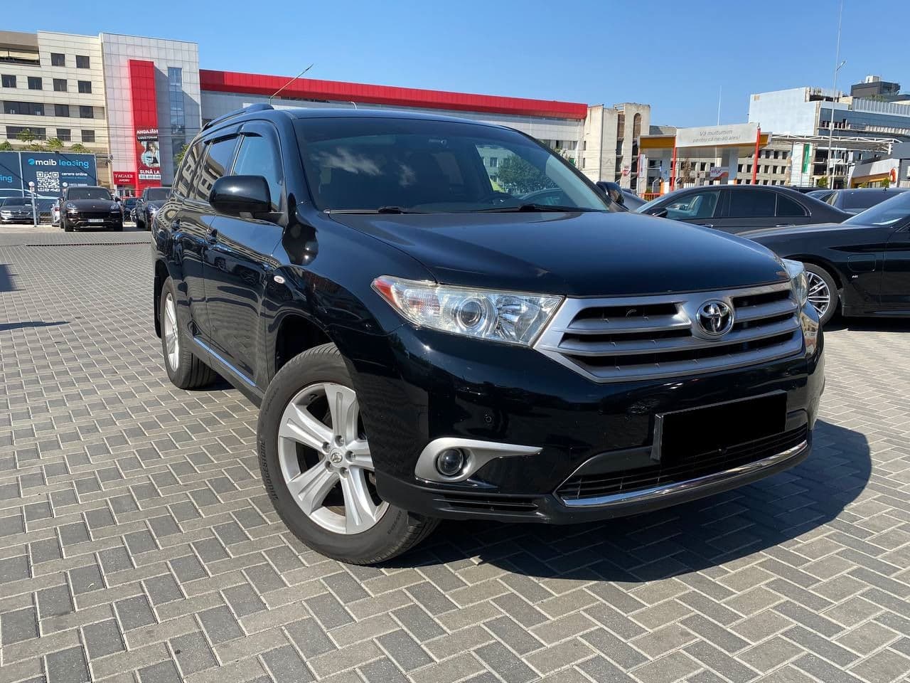 2011 Toyota Highlander — Miniatură 3