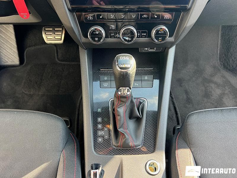 2018 Skoda Octavia RS — Miniatură 11