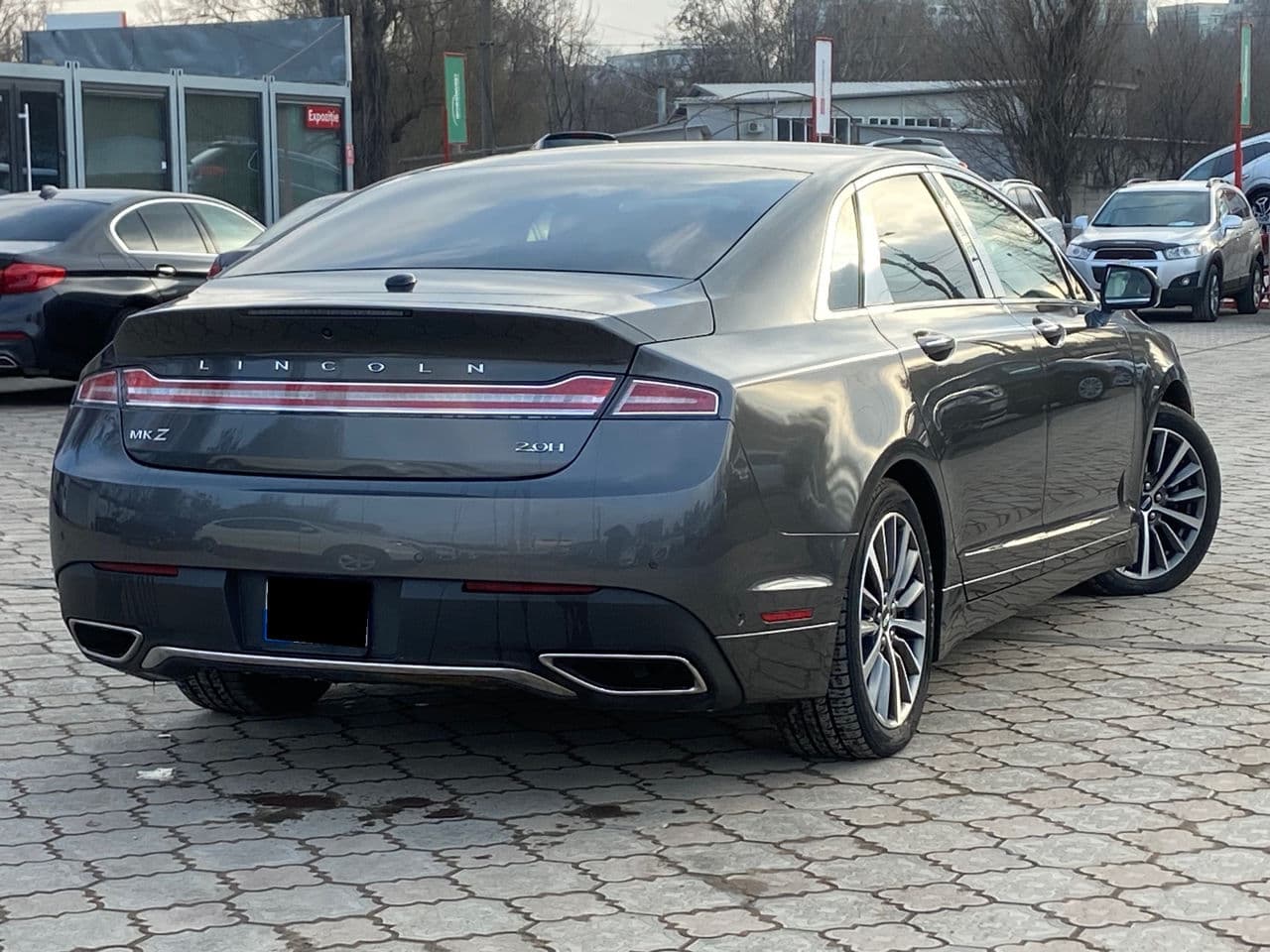 2017 Lincoln MKZ — Miniatură 3