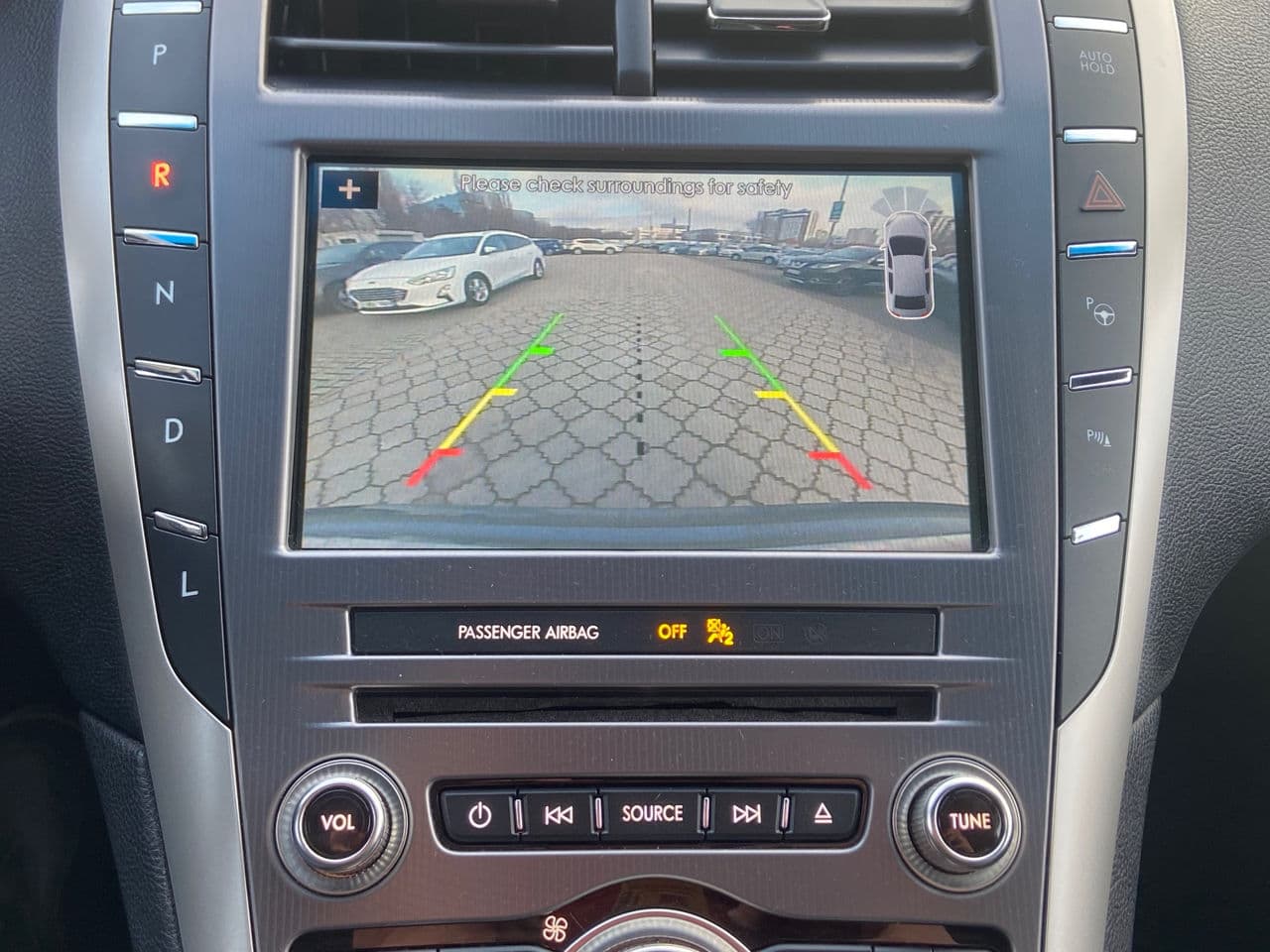 2017 Lincoln MKZ — Miniatură 13