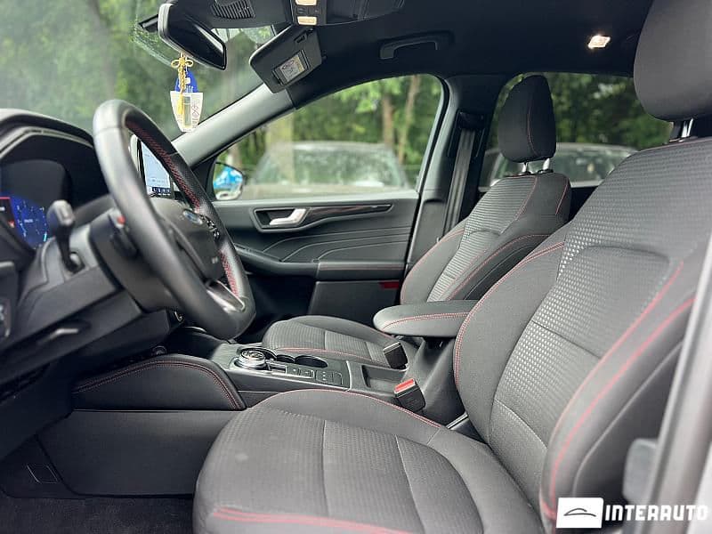 2021 Ford Kuga — Miniatură 8