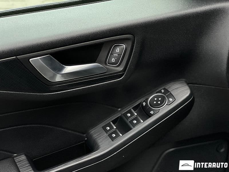 2021 Ford Kuga — Miniatură 6