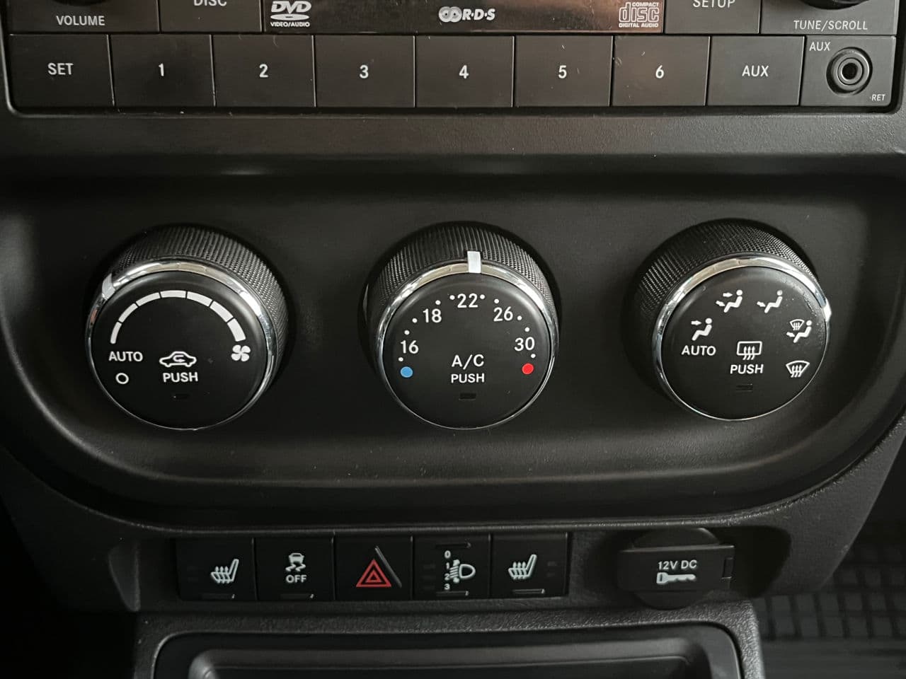 2010 Jeep Patriot — Miniatură 10