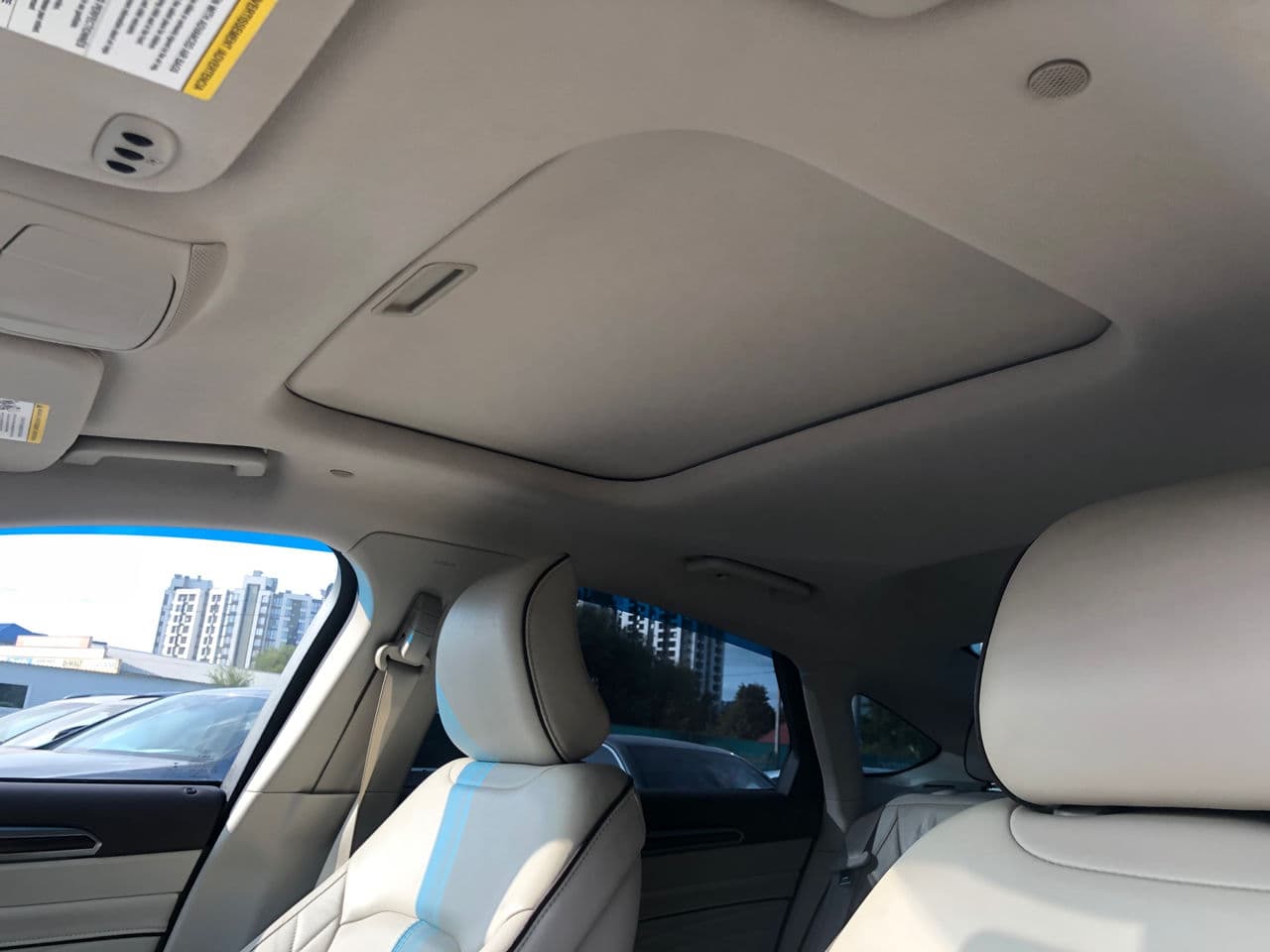 2017 Ford Fusion — Miniatură 17