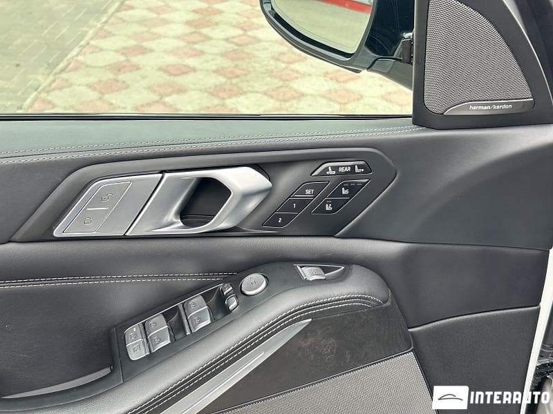 2020 BMW X7 4.0i — Miniatură 8