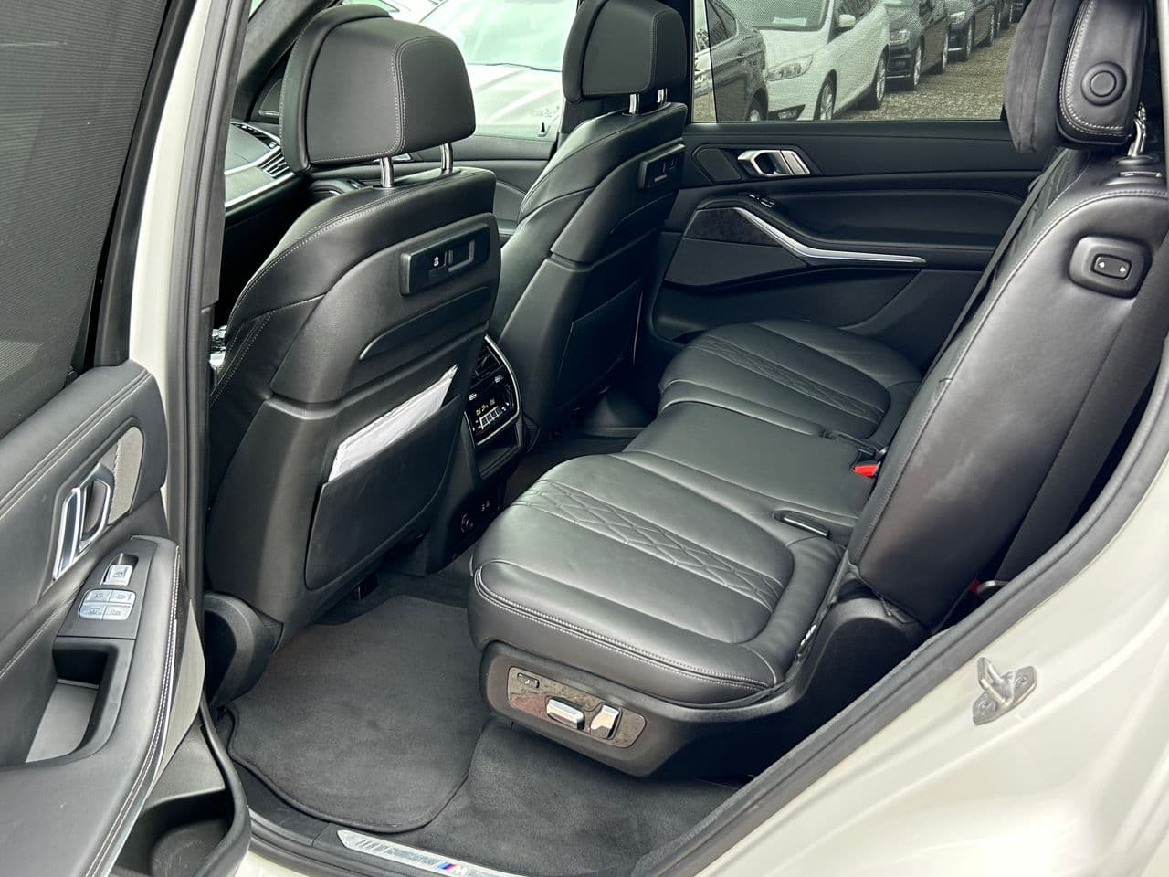 2020 BMW X7 4.0i — Miniatură 21