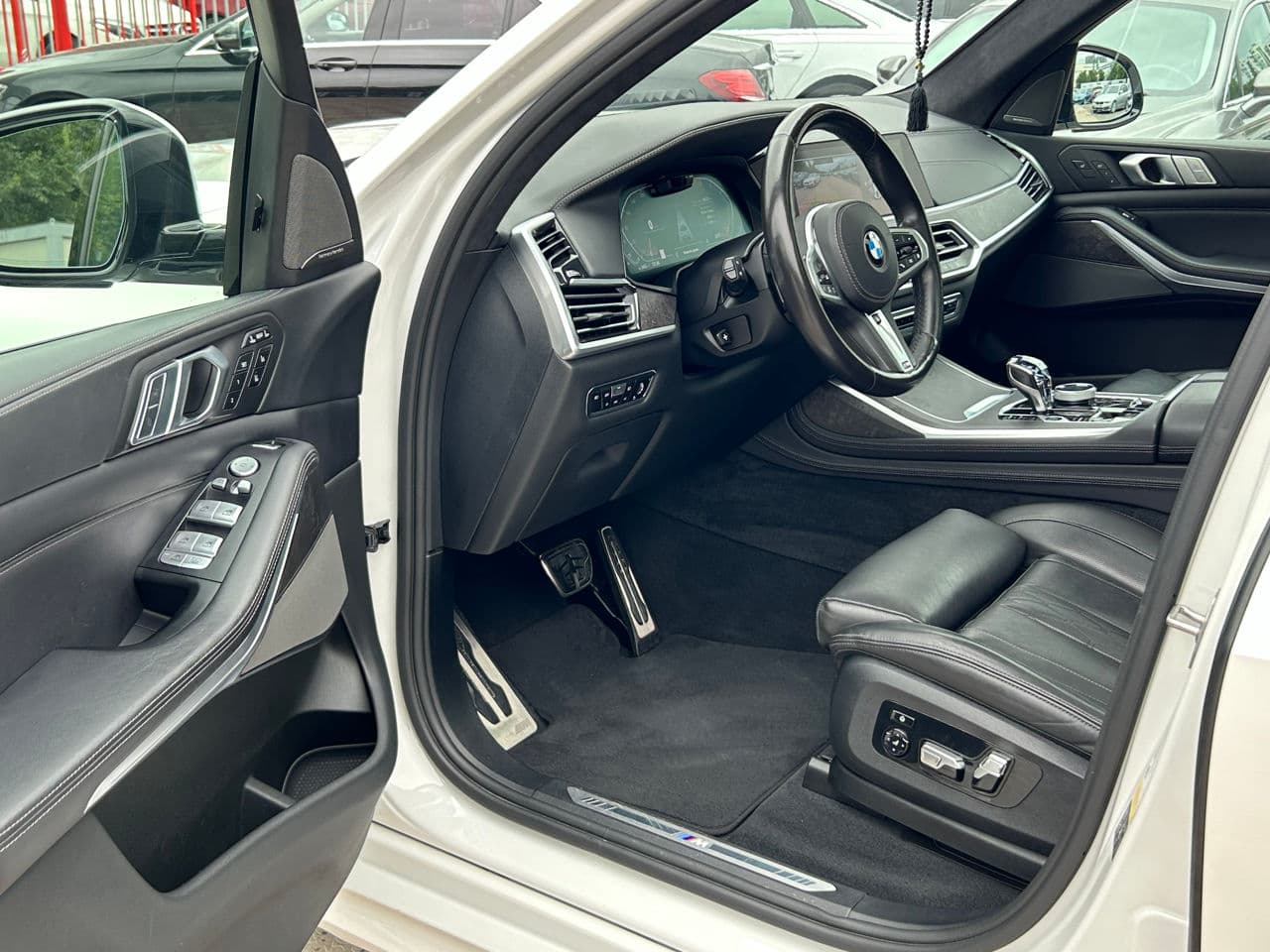 2020 BMW X7 4.0i — Miniatură 7