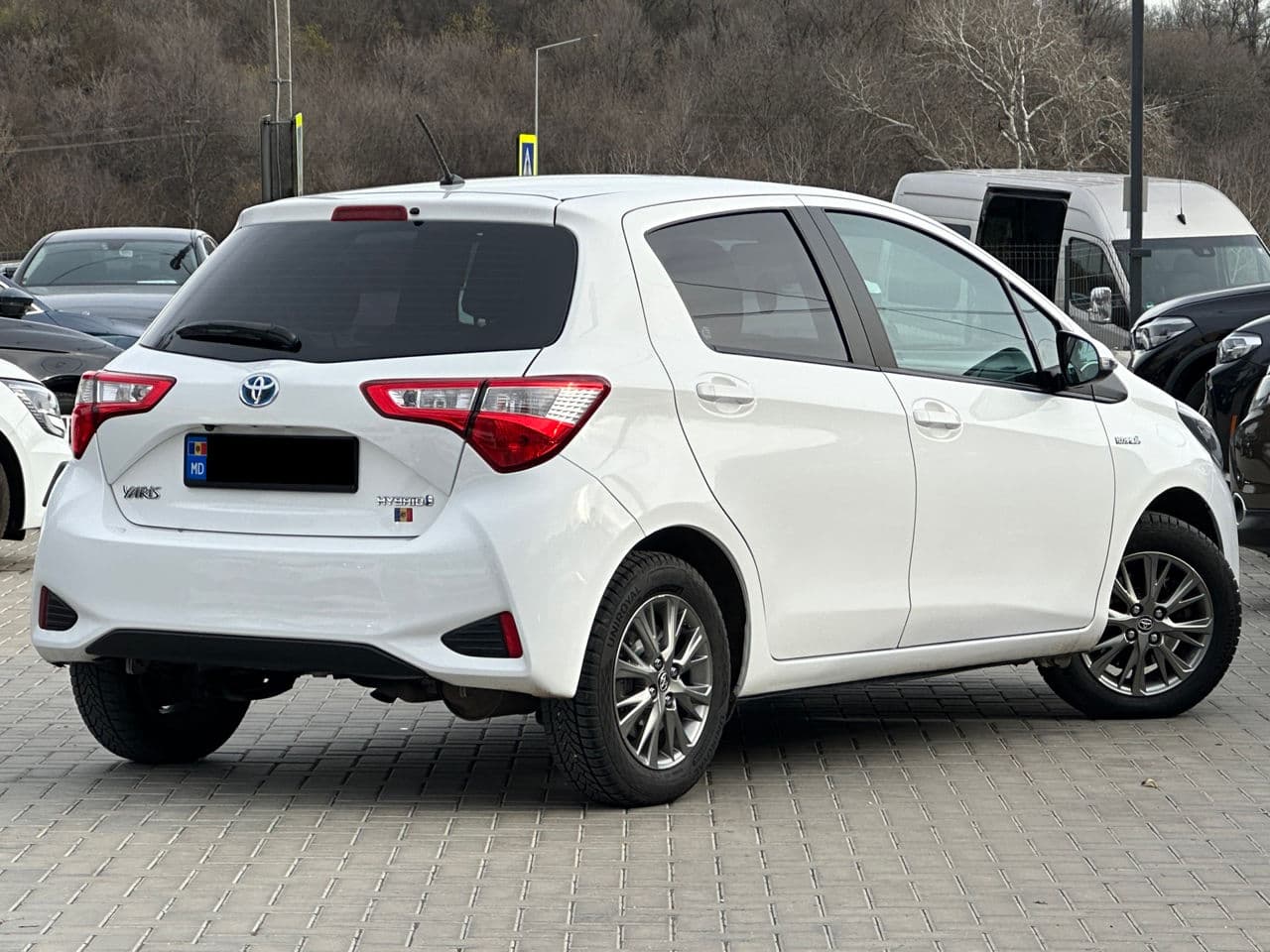 2019 Toyota Yaris — Miniatură 3