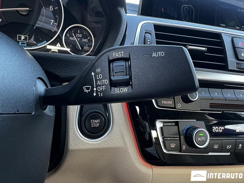 2018 BMW 330E — Miniatură 9
