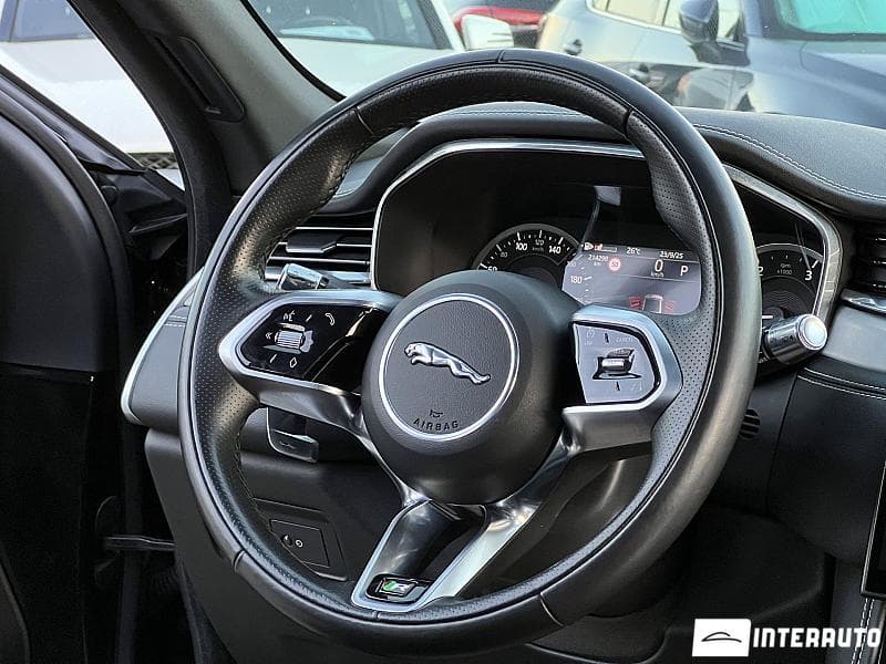 Jaguar F-Pace 2021 — Миниатюра 7