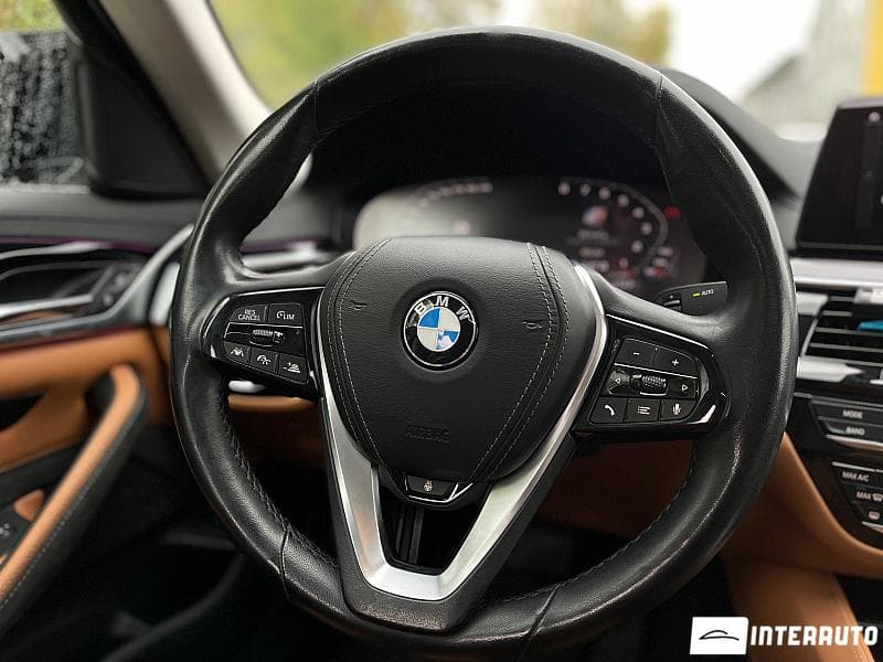 BMW 520 2019 — Миниатюра 15