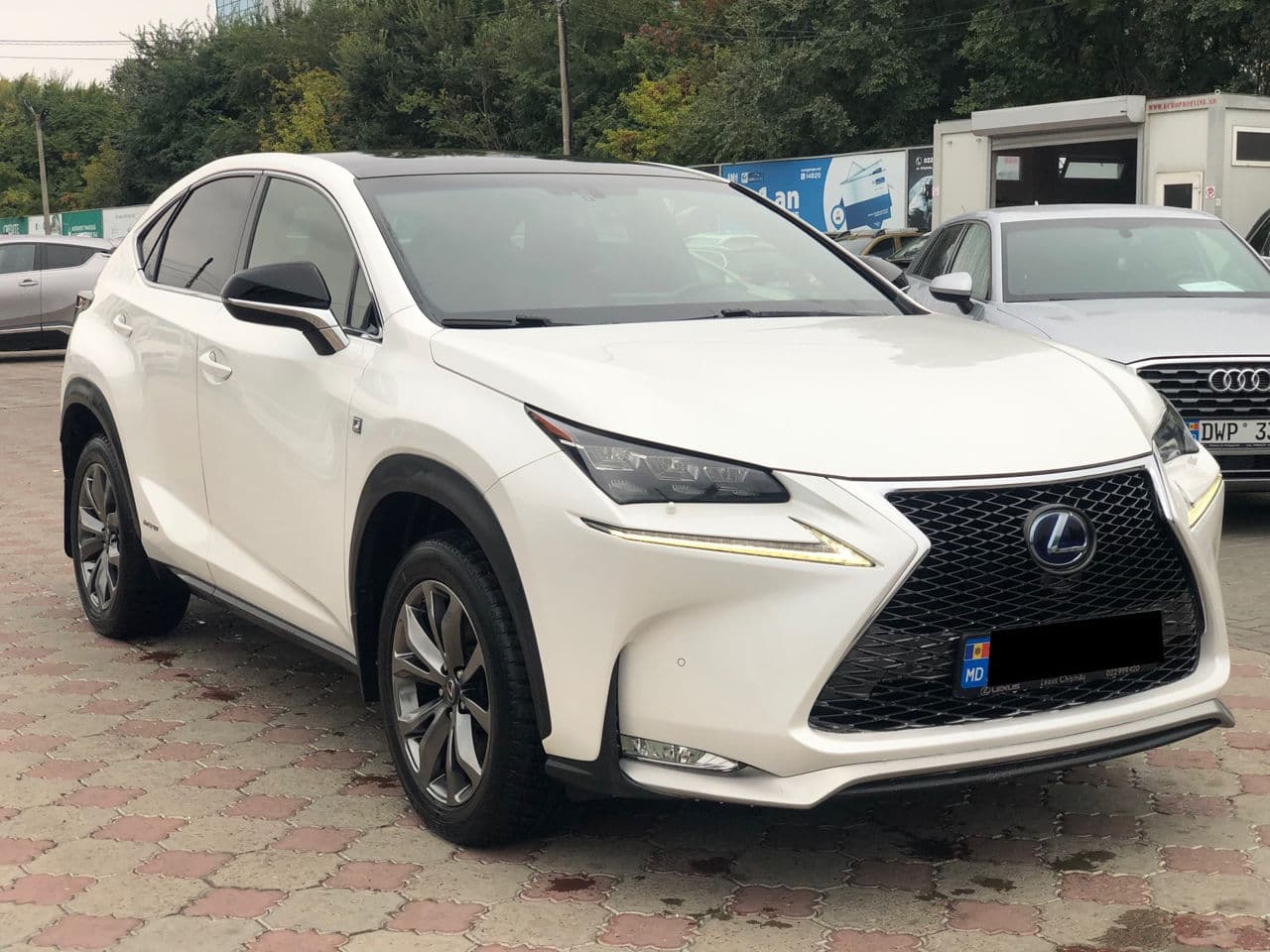 Lexus NX 300H 2015 — Миниатюра 4