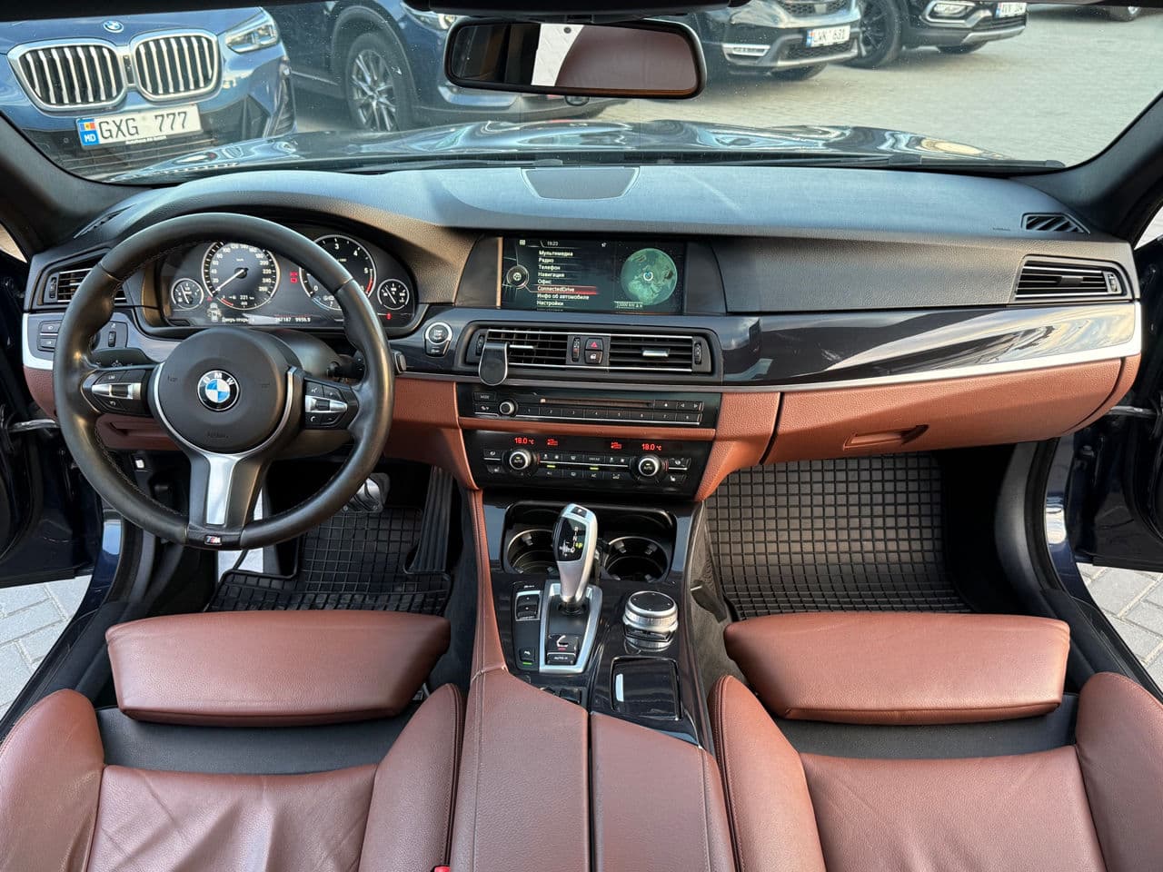 BMW 520 2012 — Миниатюра 6
