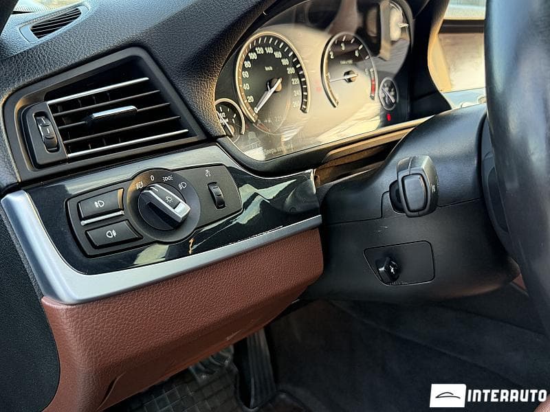 BMW 520 2012 — Миниатюра 19