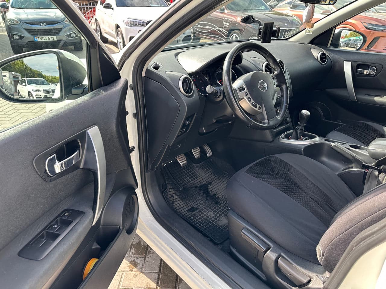 2012 Nissan Qashqai — Miniatură 5