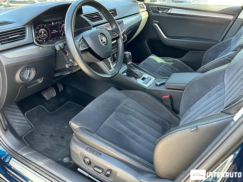 2019 Skoda Superb — Miniatură 6