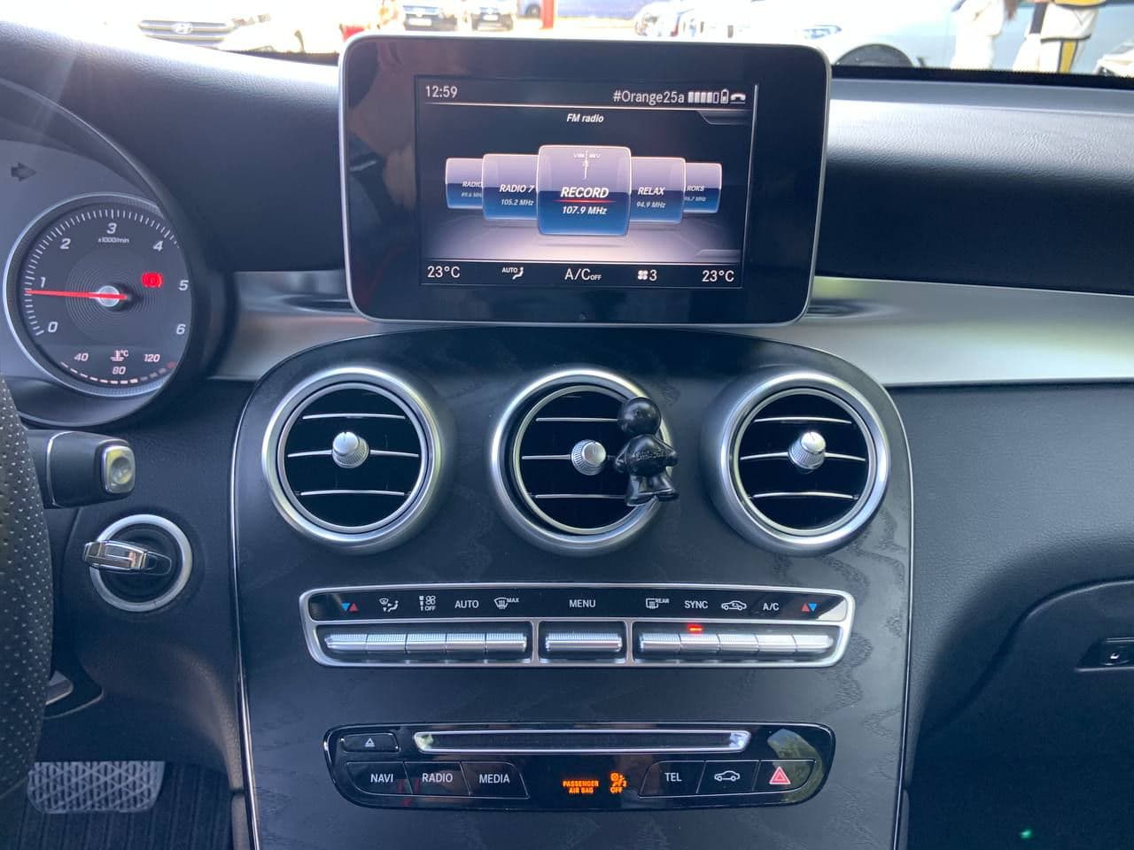 2019 Mercedes GLC 250d — Miniatură 9