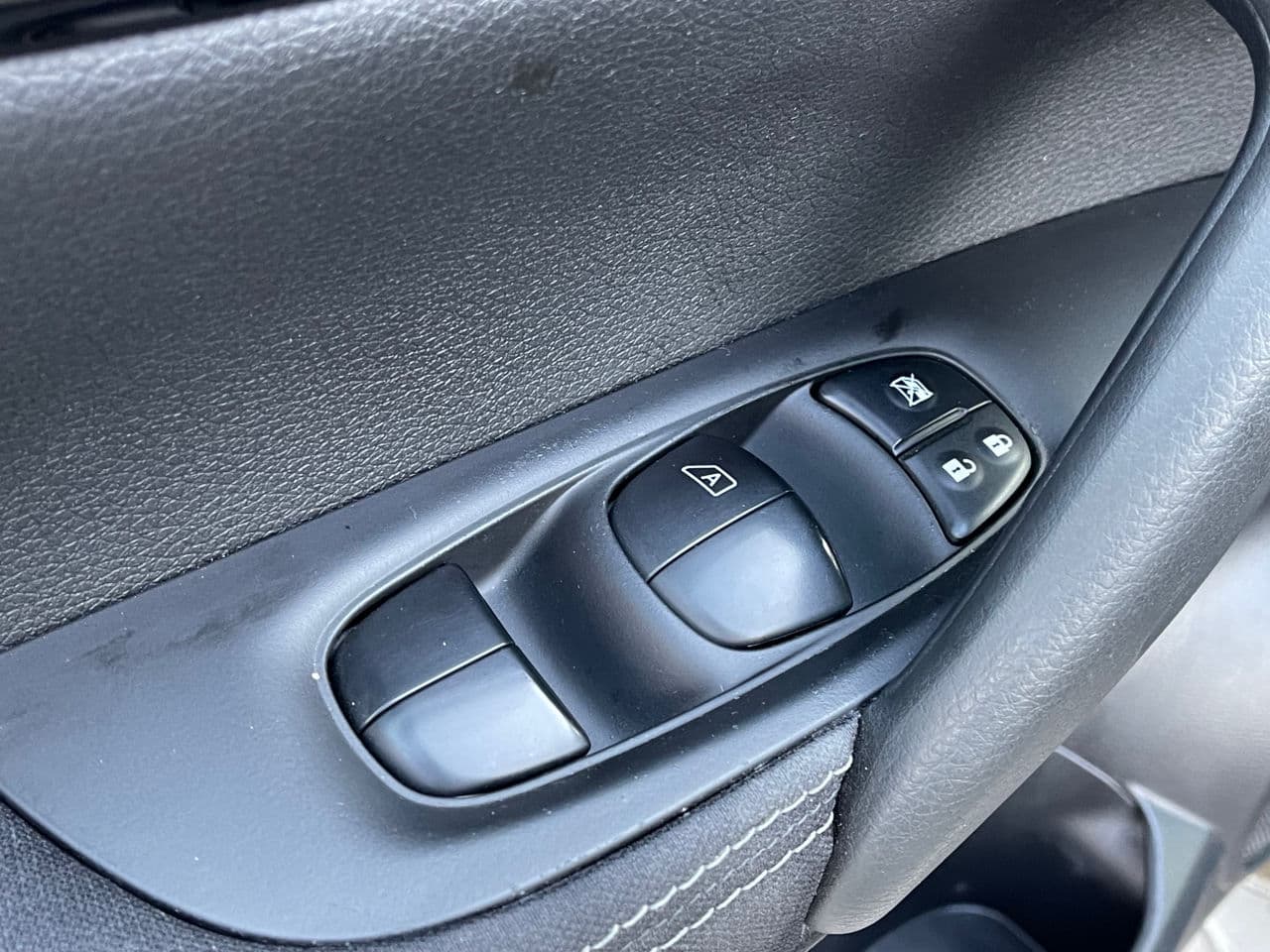 2016 Nissan Qashqai — Miniatură 6