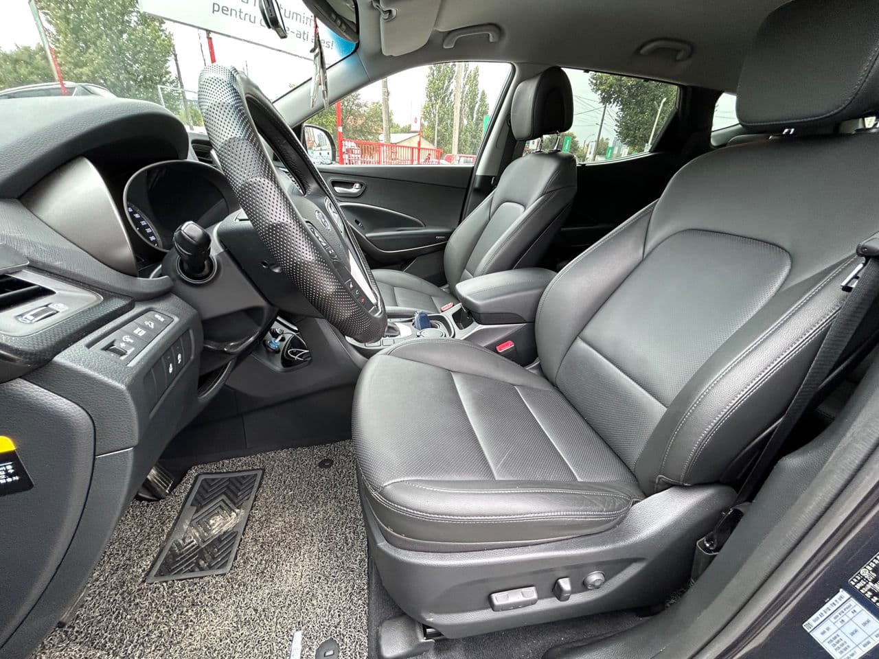 2016 Hyundai Santa Fe — Miniatură 8