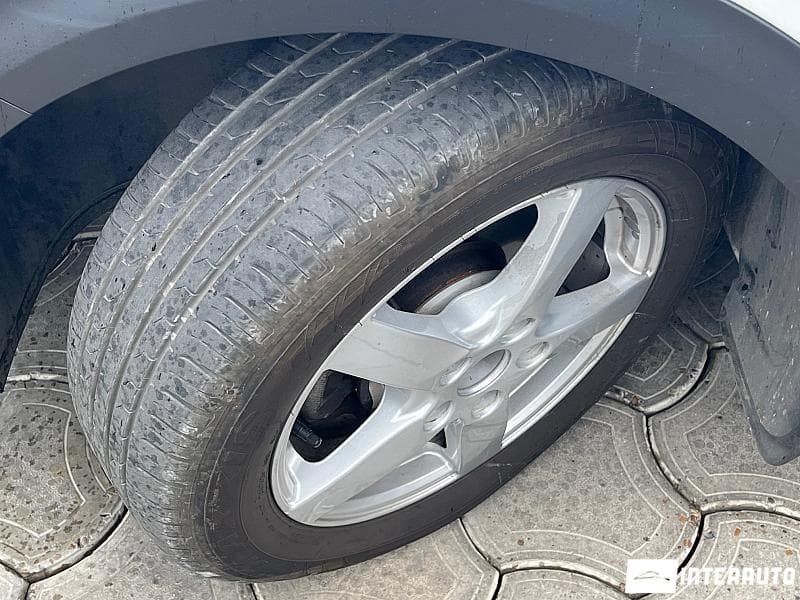 2018 Kia Niro — Miniatură 7