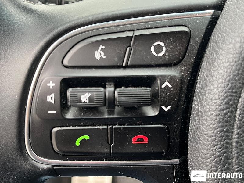 2018 Kia Niro — Miniatură 10
