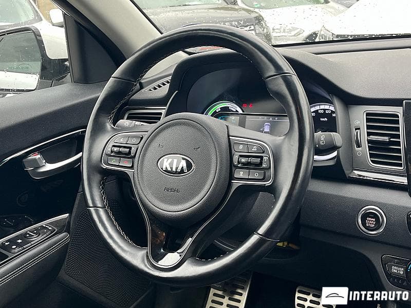 2018 Kia Niro — Miniatură 9