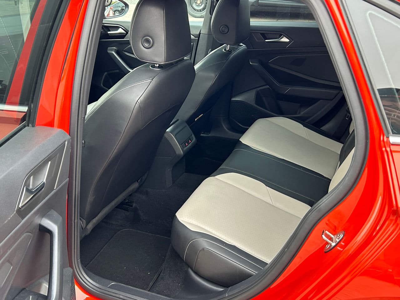 2018 Volkswagen Jetta — Miniatură 17