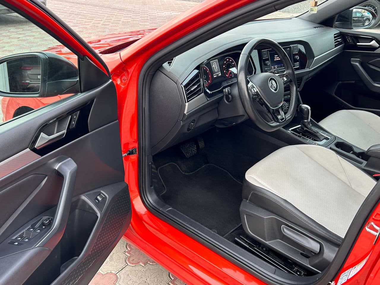 2018 Volkswagen Jetta — Miniatură 7