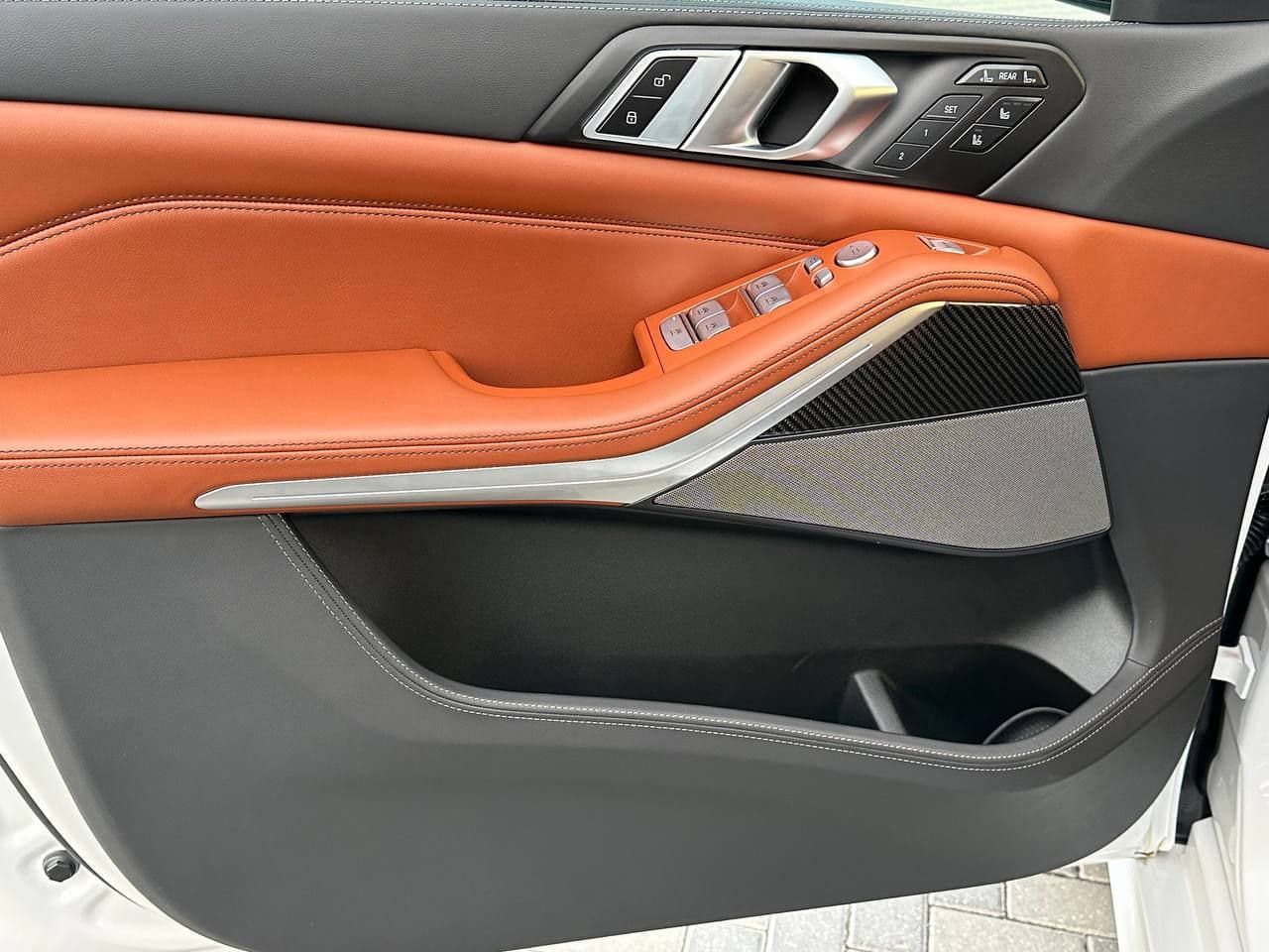 2023 BMW X7 4.0i — Miniatură 5