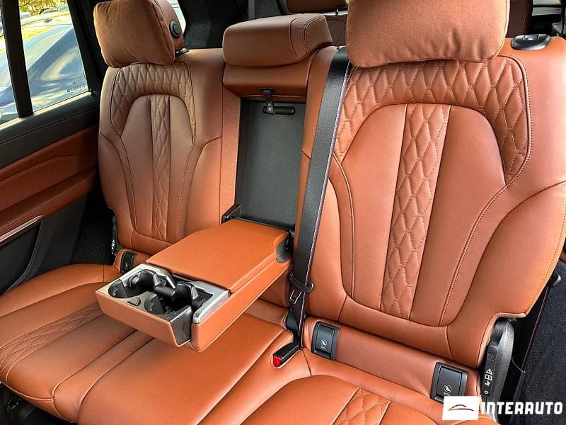 2023 BMW X7 4.0i — Miniatură 23