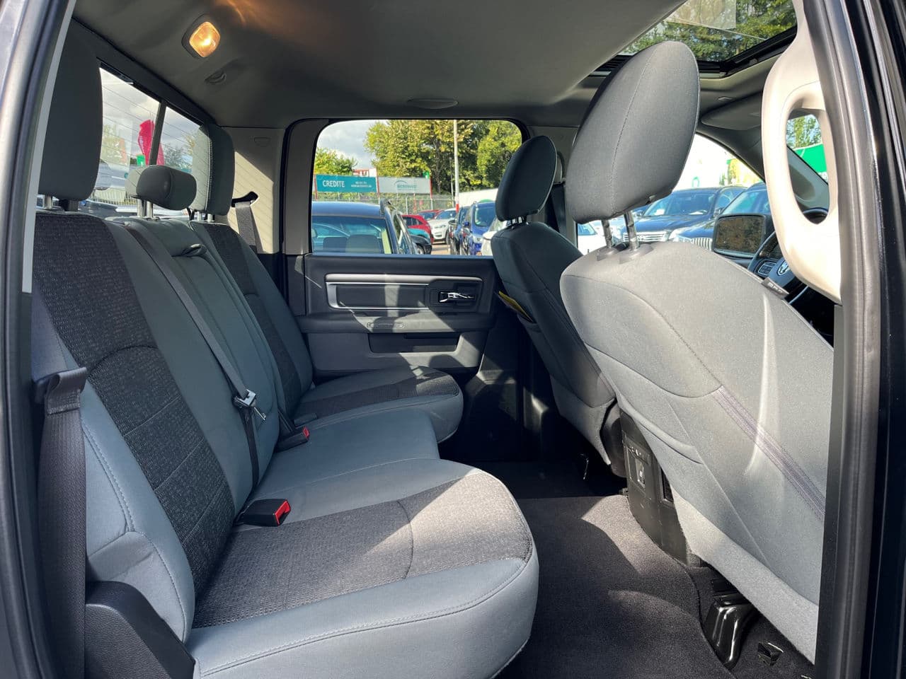 2020 Dodge RAM — Miniatură 15