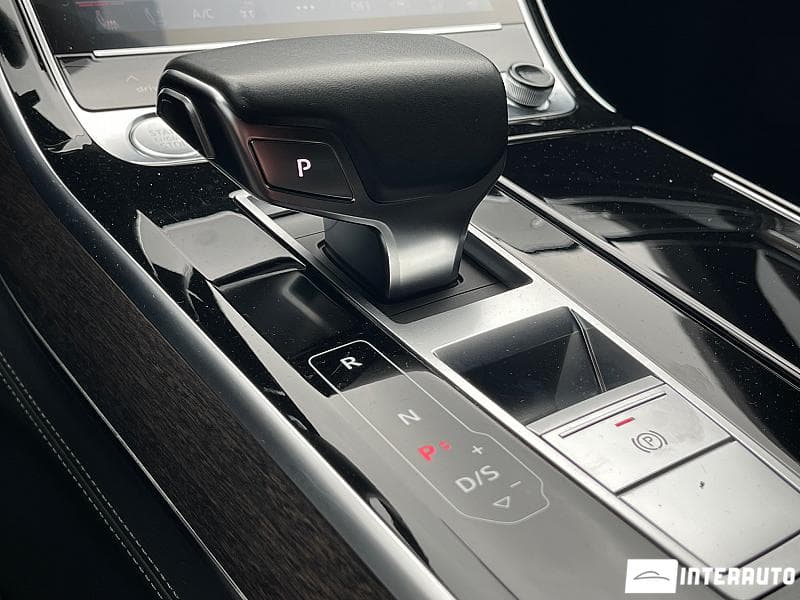 Audi A8 2018 — Миниатюра 18