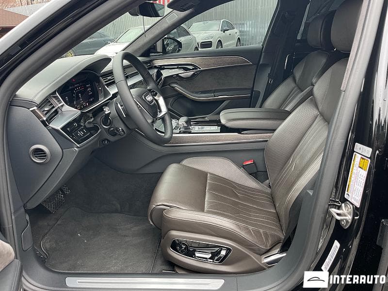 Audi A8 2018 — Миниатюра 5