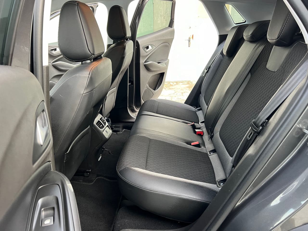 2021 Opel Grandland X — Miniatură 6