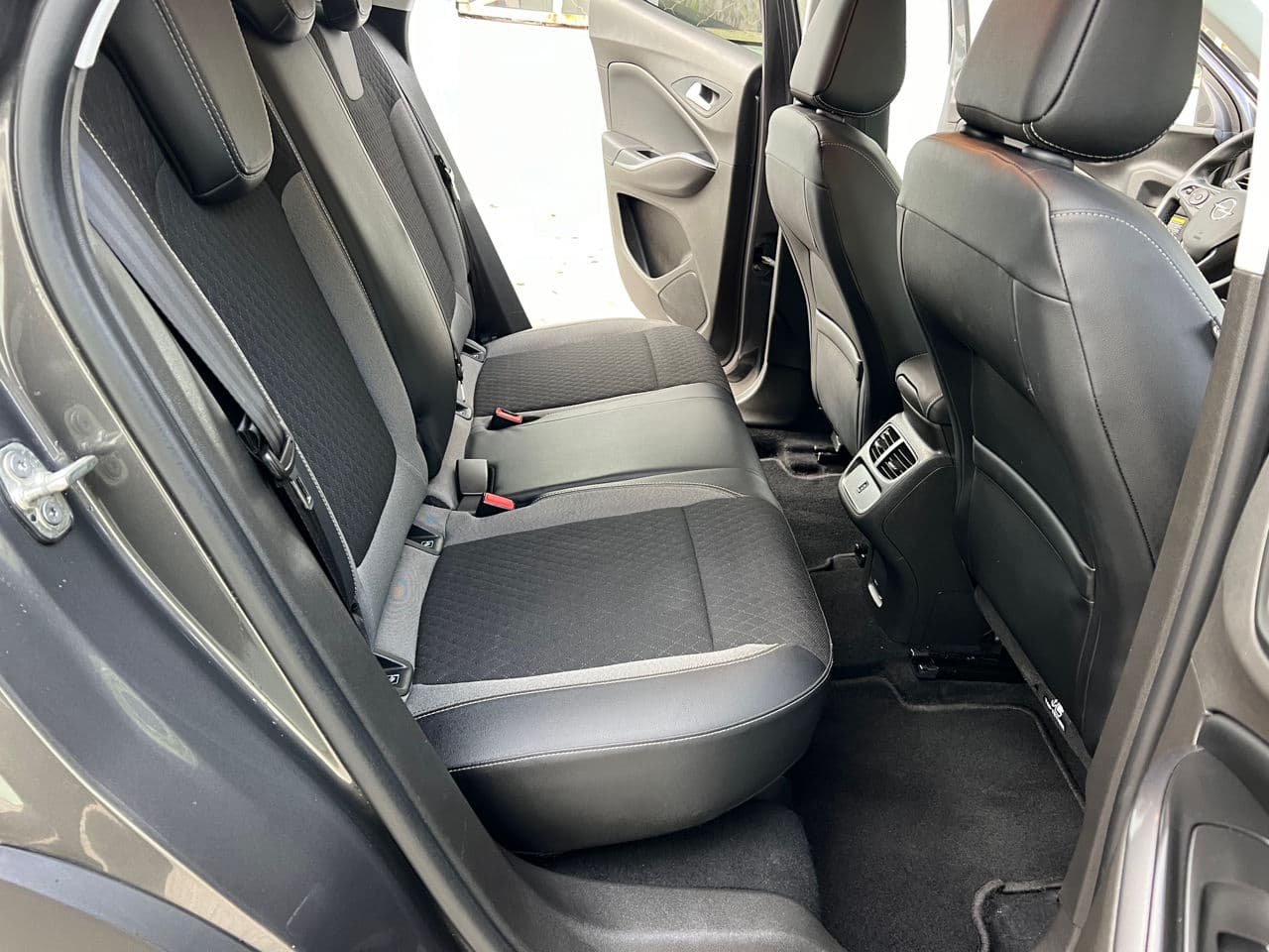 2021 Opel Grandland X — Miniatură 15
