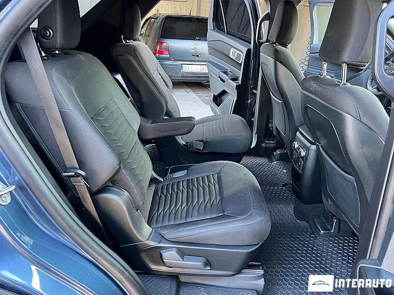 2020 Ford Explorer — Miniatură 18