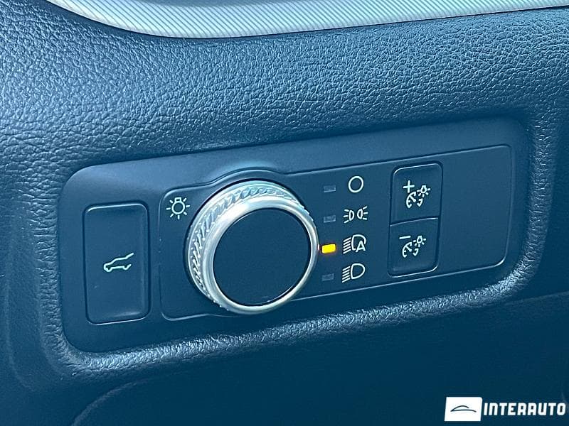 2020 Ford Explorer — Miniatură 17