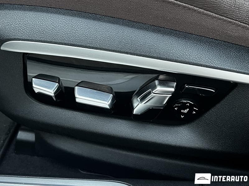 2016 BMW 740 — Miniatură 22