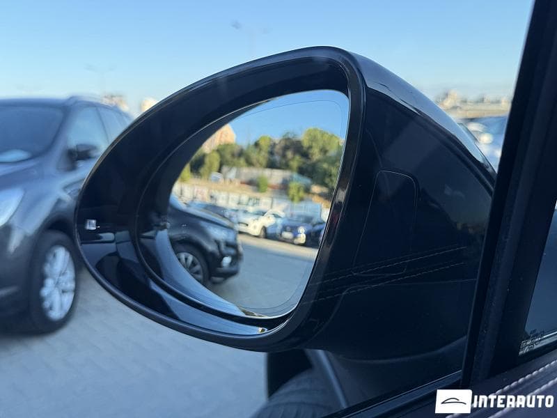 2015 Porsche Cayenne S — Miniatură 25